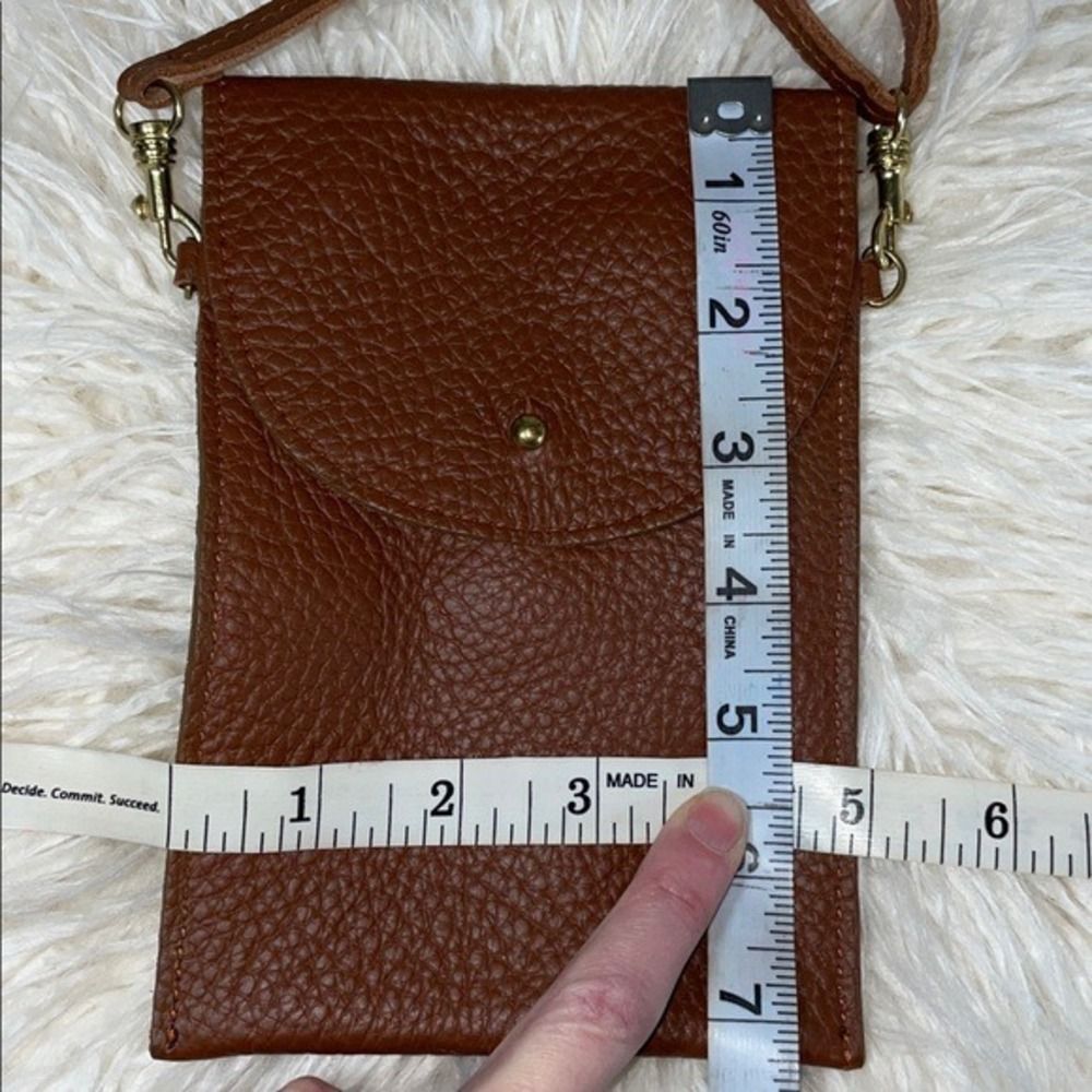 cell Phone Crossbody Bag Brown Pebbled Leather Stud Jesse & Co LN - Picture 6 of 7